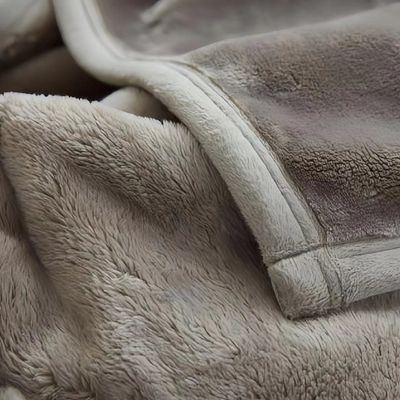 Удобная и прочная 100% полиэстерная фланельная ткань для домашнего текстиля