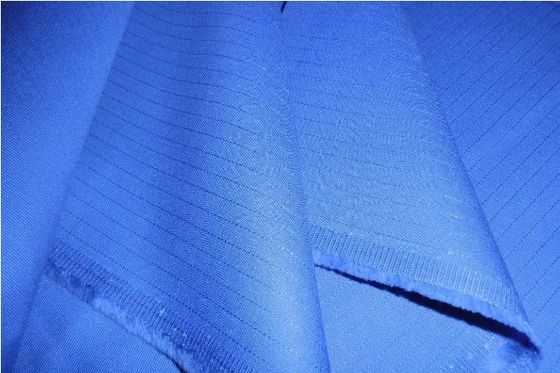 Полиэстерная хлопчатобумажная проводящая волокна антистатическая ткань с поверхностным сопротивлением 10 7-10 9