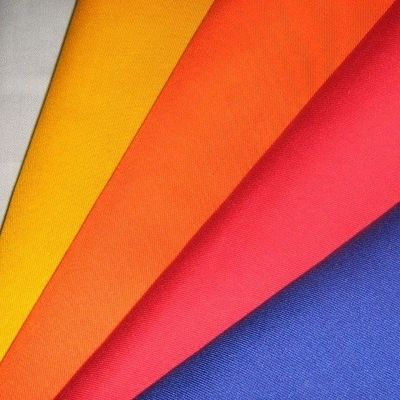 Преппи стиль 100% полиэстерная ткань для школьной формы Количество пряжи 150D * 150D